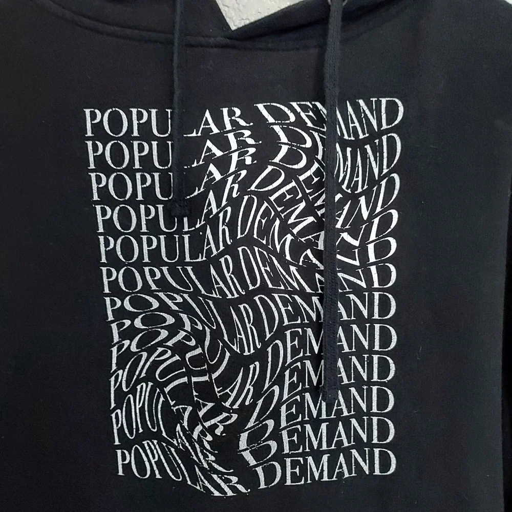 🔴3/$20 Popular Demand Black Pullover Hoodie Size Medium - Picture 4 of 8